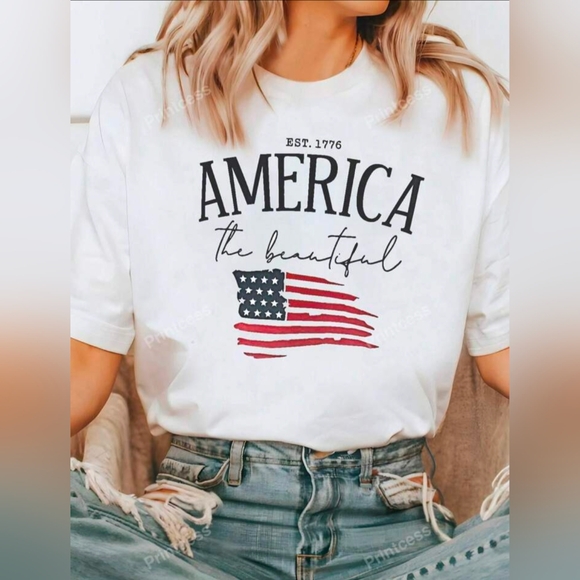 Tops - America The Beautiful Women's T-shirt Size Large